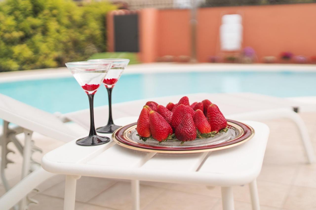 Le Monachelle Luxury Bed and Breakfast Έμπολι Εξωτερικό φωτογραφία