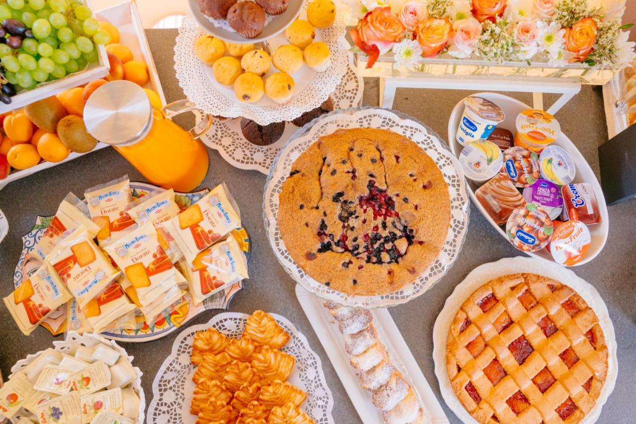 Le Monachelle Luxury Bed and Breakfast Έμπολι Εξωτερικό φωτογραφία