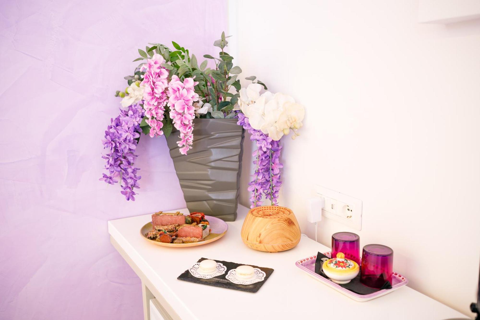 Le Monachelle Luxury Bed and Breakfast Έμπολι Εξωτερικό φωτογραφία